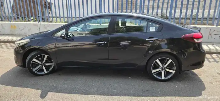 كيا سيراتو فل كامل 2017 26