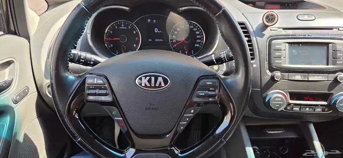 كيا سيراتو فل كامل 2017 31