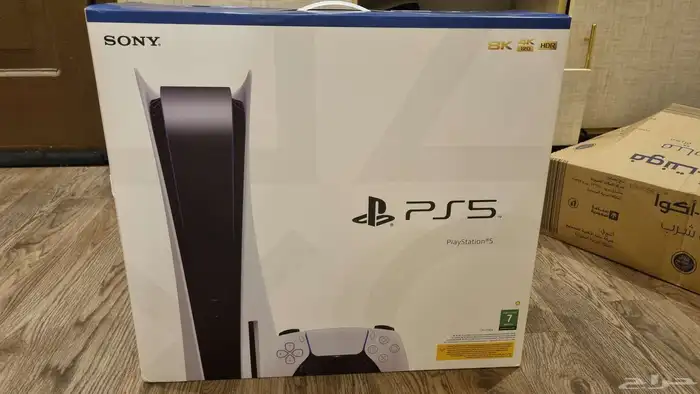 بلايستيشن 5 مع مجموعة ألعاب 0
