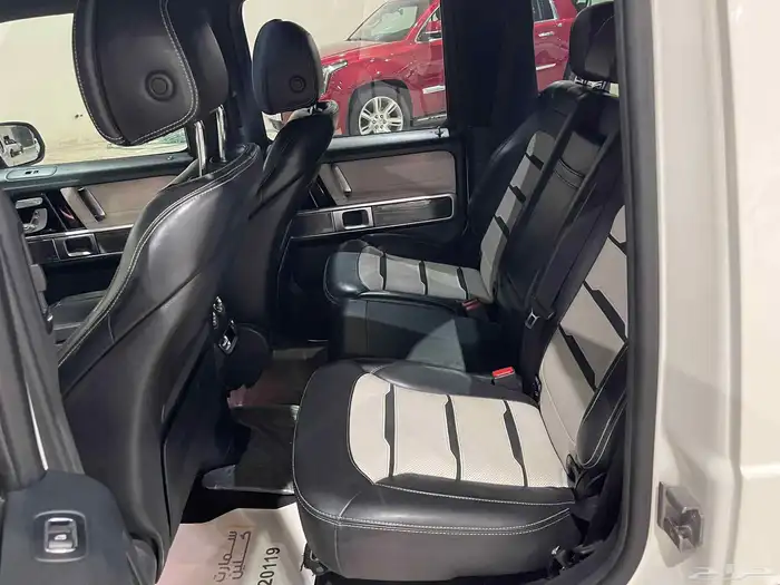 للبيع مرسيدس جي كلاس 2019 دبل نايت بكج G63 9