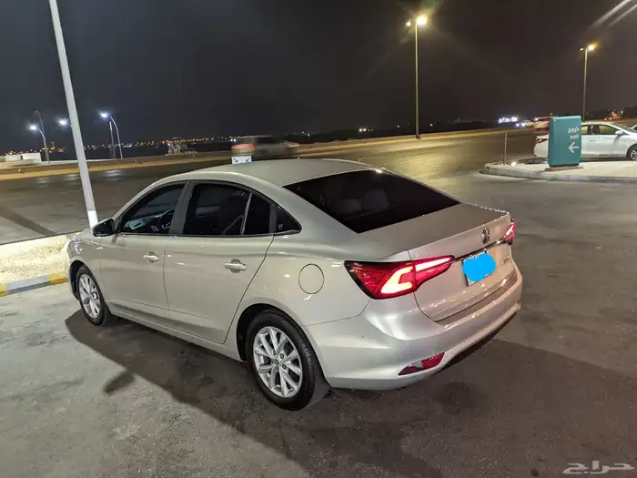 سياره للبيع 6