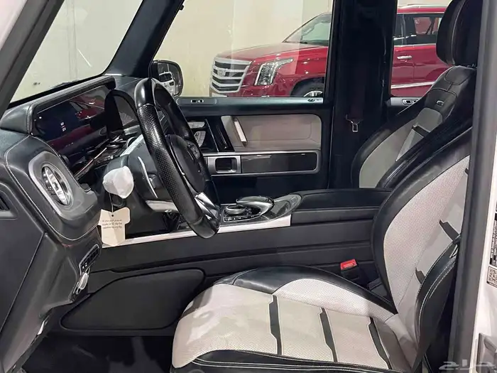 للبيع مرسيدس جي كلاس 2019 دبل نايت بكج G63 6
