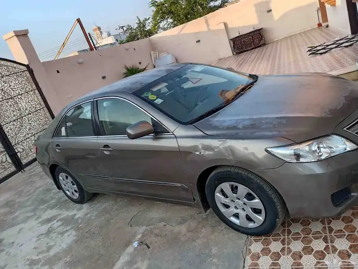 كامري2010 قير عادي 1