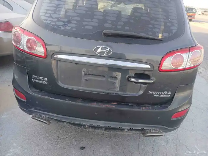 سنتافي 2010 قطع غيار 3