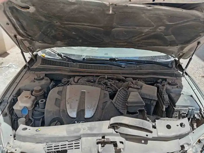 سياره كيا كادينزا 2012 مصدومه للبيع 2