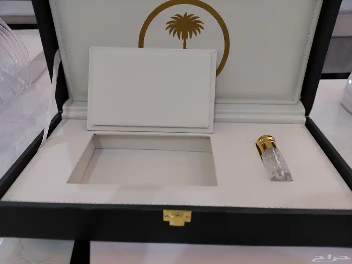 صناديق جلد ب عده خيارات 0