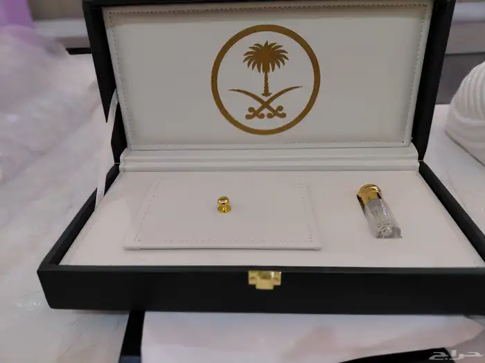 صناديق جلد ب عده خيارات 1