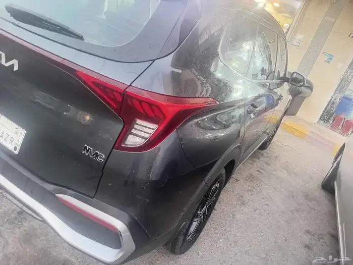 كيا كارينز 2024 للتنازل 4