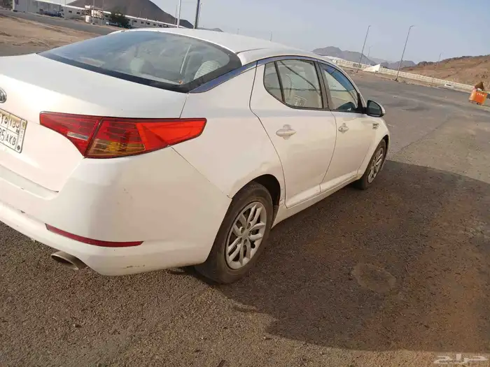 كيا اوبتما 2011 10