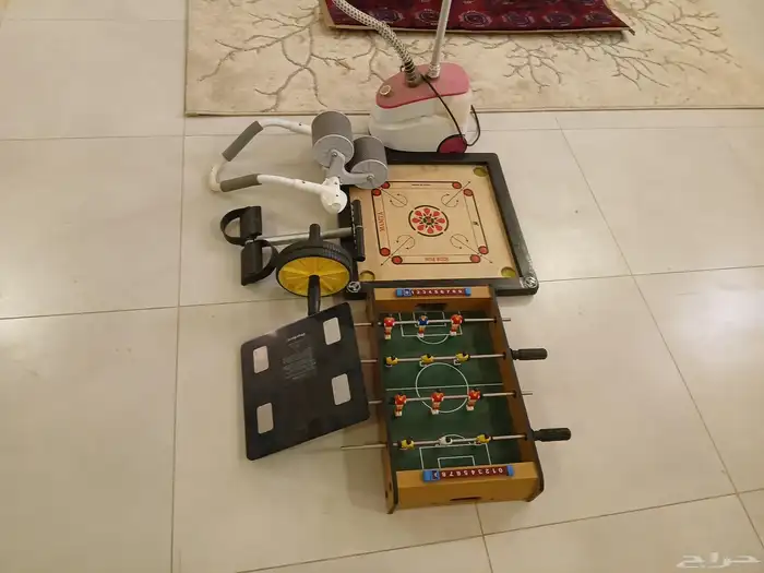 للبيع كاوية ملابس  كيرم  العاب رياضه  ميزان قدمي 0