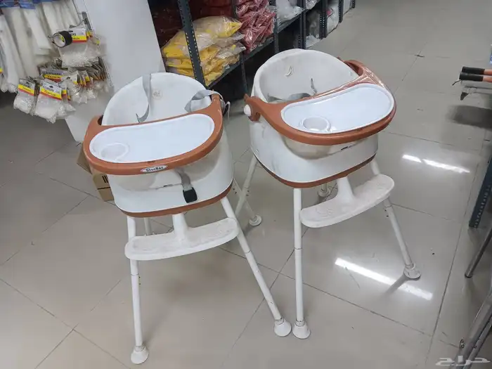 كراسى أطفال بحالة جيدة للبيع. 0