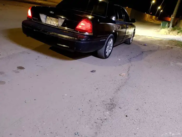 فورد فكتوريا 2005 2