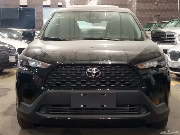 تويوتا كورلا كروس ( 2025 ) نص فل بنزين اصفار جديدبطاقة جمركة 2