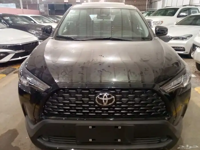 تويوتا كورلا كروس ( 2025 ) نص فل بنزين اصفار جديدبطاقة جمركة 10