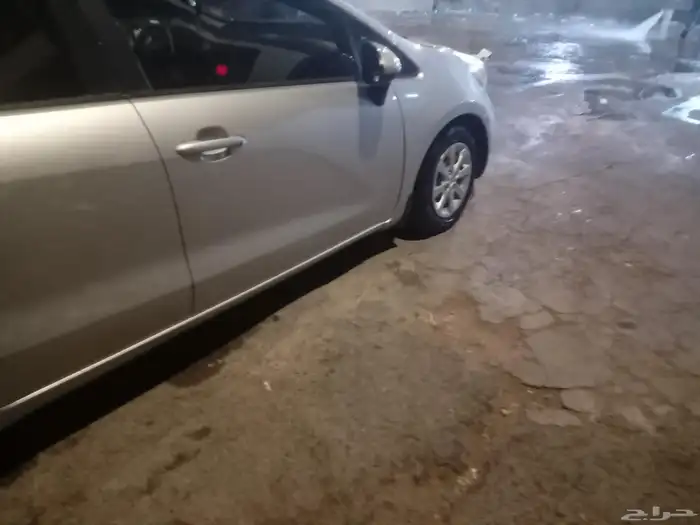 سلام عليكم ورحمة الله وبركاته للبيع كيا ريو 2015 1