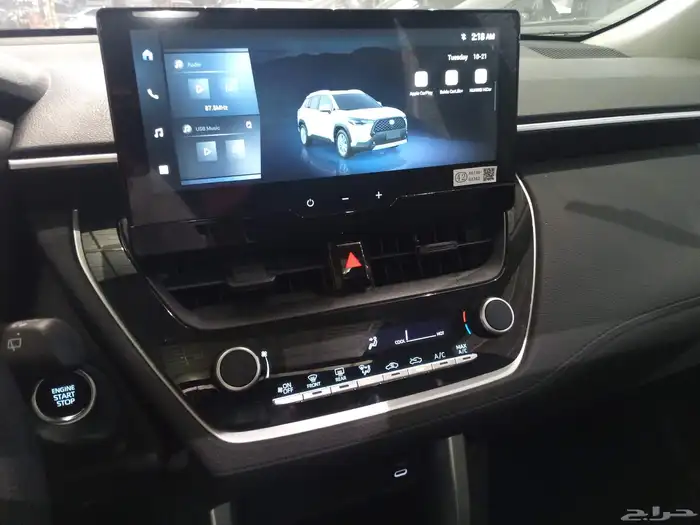 تويوتا كورلا كروس ( 2025 ) نص فل بنزين اصفار جديدبطاقة جمركة 14