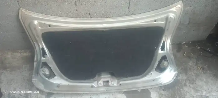 باب شنطة كورلا من موديل 2008 الا 2013 1