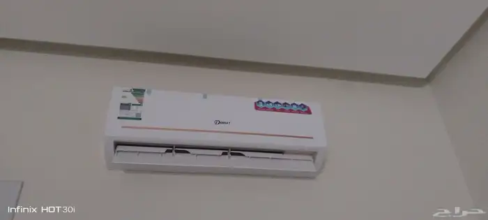 للبيع مكيف سبليت طن ونص دانسات 0