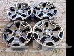 يتوفر جميع انواع جنوط الجيب الشروكي ورانجلر اصلية وكالة 1 9