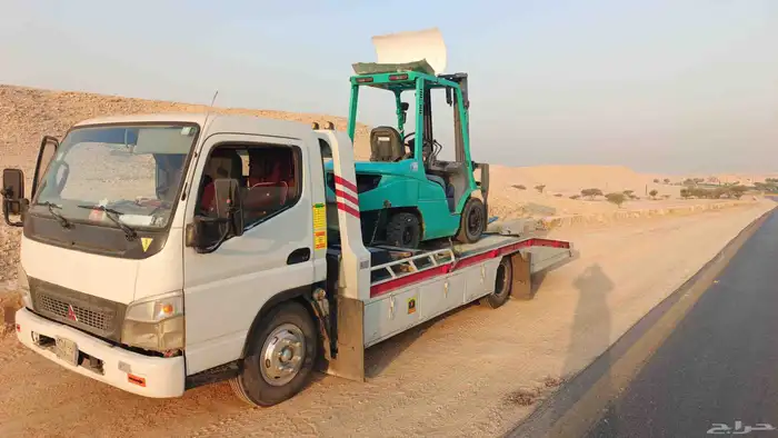 ايجار رافعه شوكية فوركلفت للايجار 6