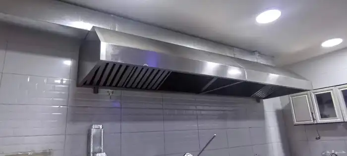 ثلاجات ومكيفات للبيع و سخان طعام 12