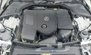 Mercedes-Benz C200 AMG Line 2025 5