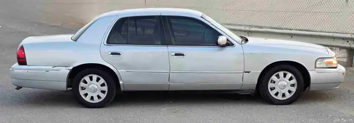 فورد جراندماركيز 2003 - سعودي الجزيرة 3