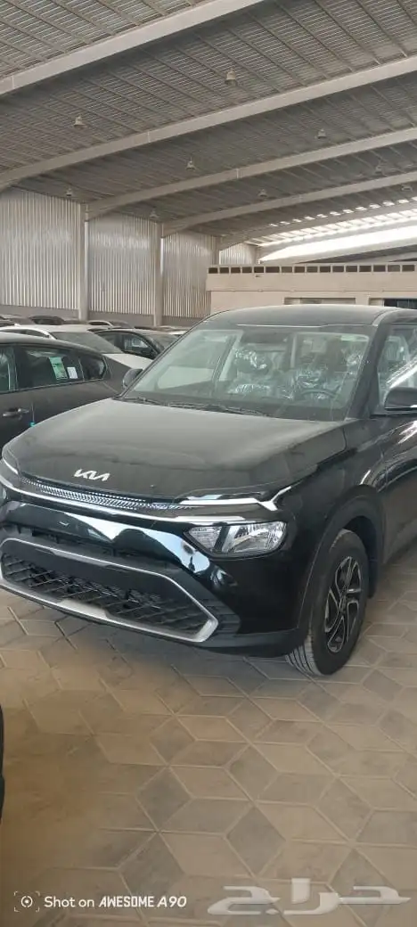 كيا كارينز مطور 1