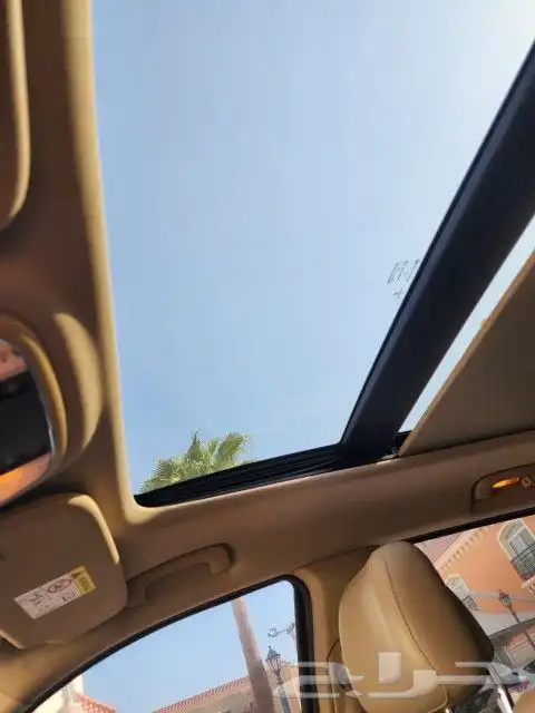 جيب ليمتد 2015 قير اوتماتيك بنزين الممشى  189 ألف كيلو  دبل 6