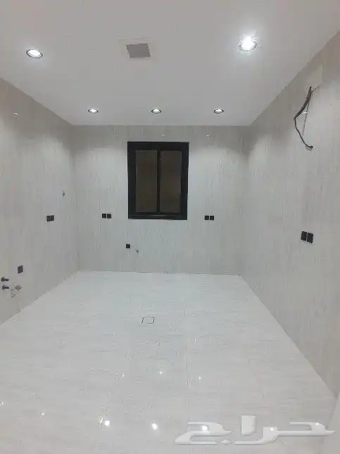 للبيع روف علوي مع ملحق تشطيب راقي 9غرف حي الطلح من 750الف 12