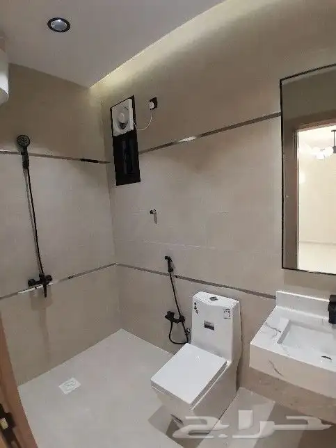 للبيع روف علوي مع ملحق تشطيبات فاخره حي النزهة من 700الف 21