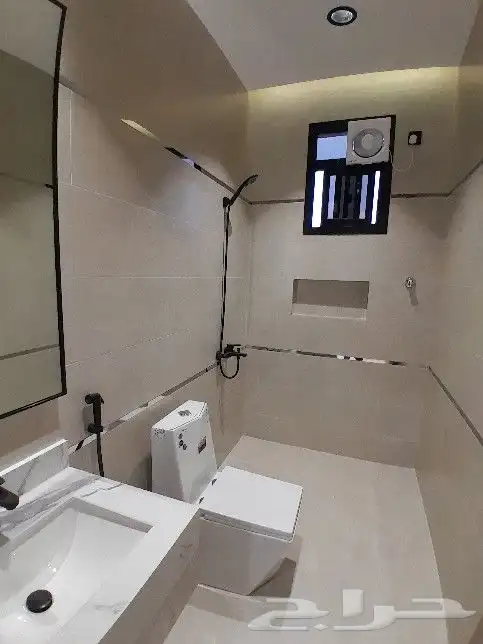 للبيع روف علوي مع ملحق تشطيبات فاخره حي النزهة من 700الف 23