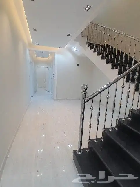 للبيع روف علوي مع ملحق تشطيب راقي 9غرف حي الطلح من 750الف 10