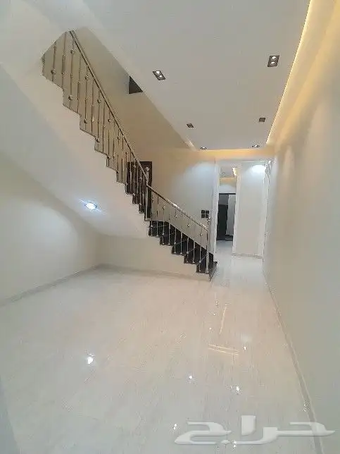 للبيع روف علوي مع ملحق تشطيب راقي 9غرف حي الطلح من 750الف 11