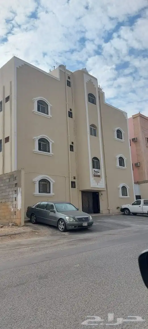 شقة تمايك 4 غرف الحوية 10