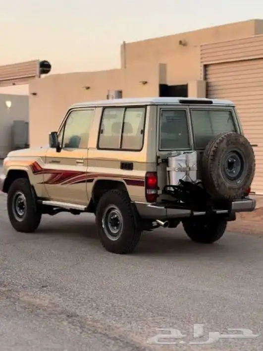 مطلوب جيب ربع من 2010وفوق بسعر ( 40 ) 0