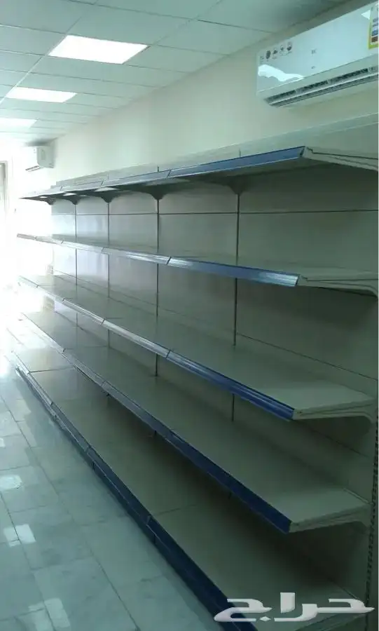ارفف حديد   طاولات عرض 2