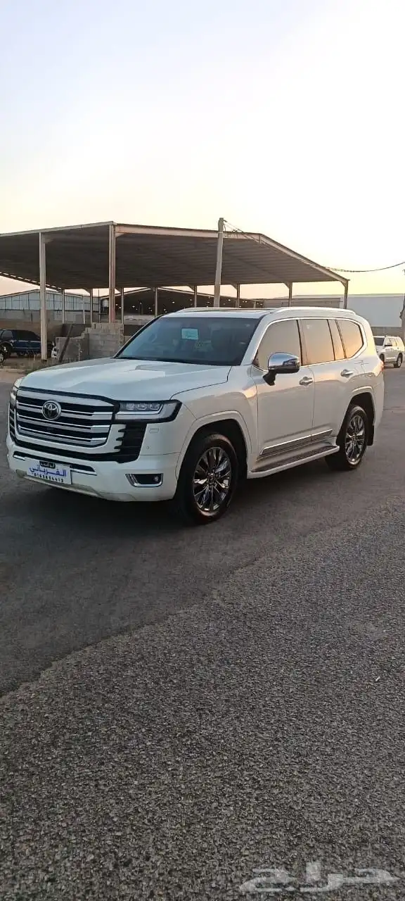 تويوتا فى اكس موديل 2024عداد64الف ديزل 1