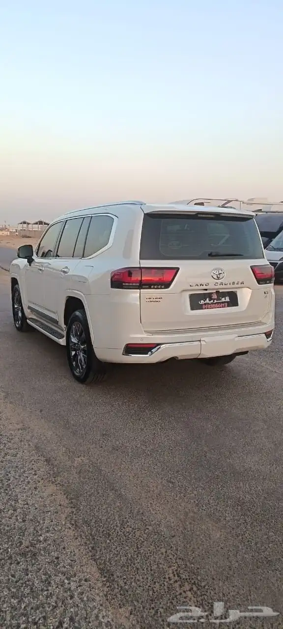 تويوتا فى اكس موديل 2024عداد64الف ديزل 6