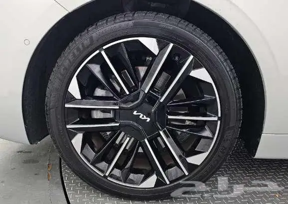 كيا K8 موديل 2025 الميموني للاستيراد بكوريا 4