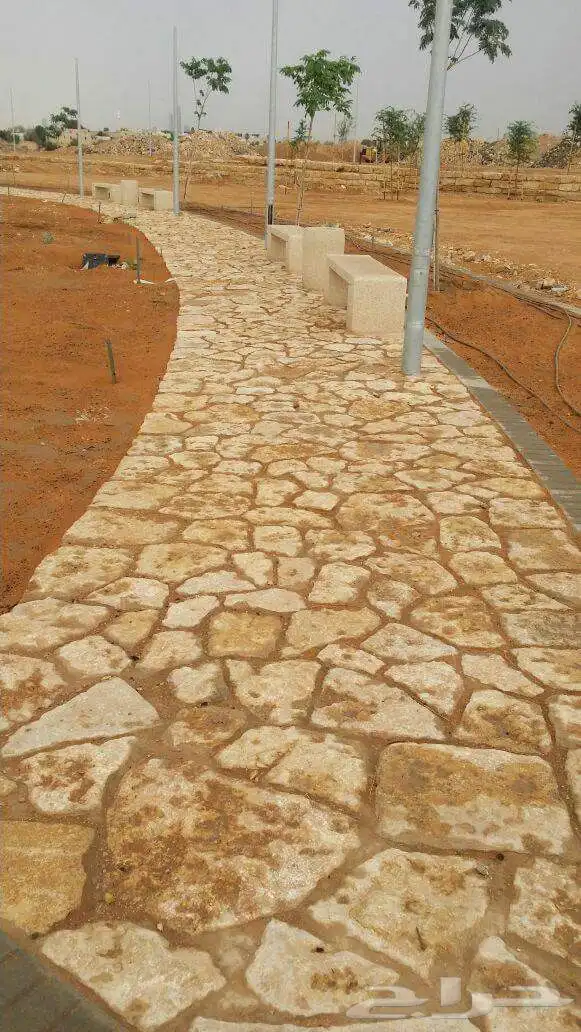تركيب شبوك امنيه   وتوريد النخيل   وتركيب الحجر الطبيعي 19
