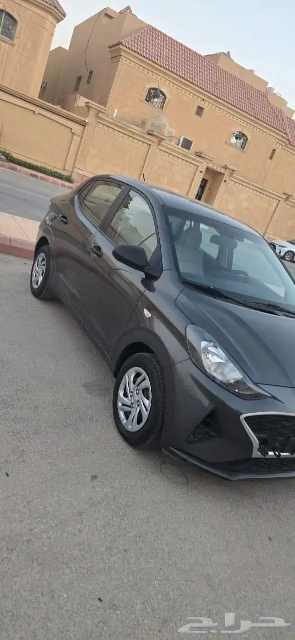 هونداي i10 2023 1