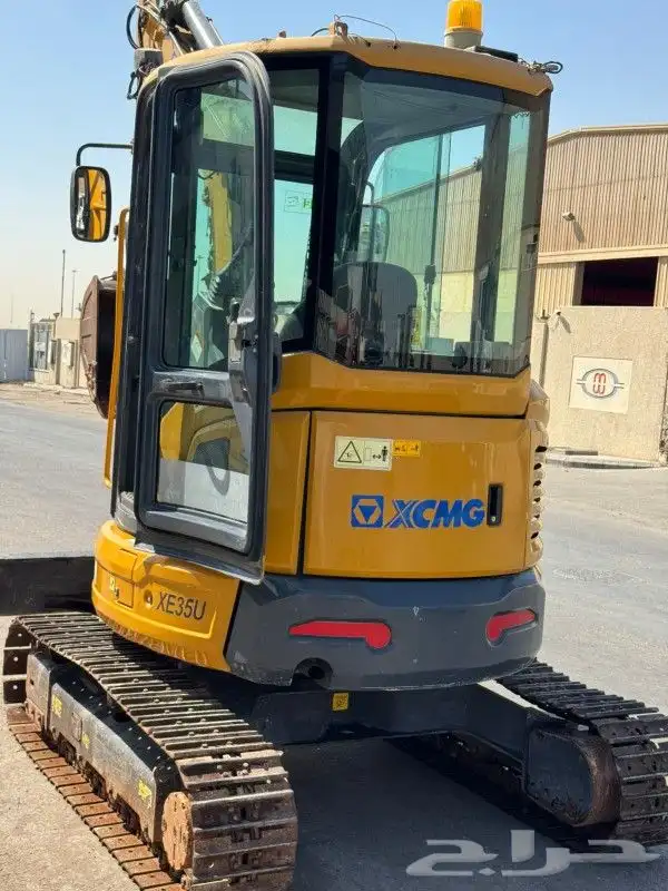 بوكلين صغير دقاق وباكت للايجار اليومي والشهري سفتي كامل 1