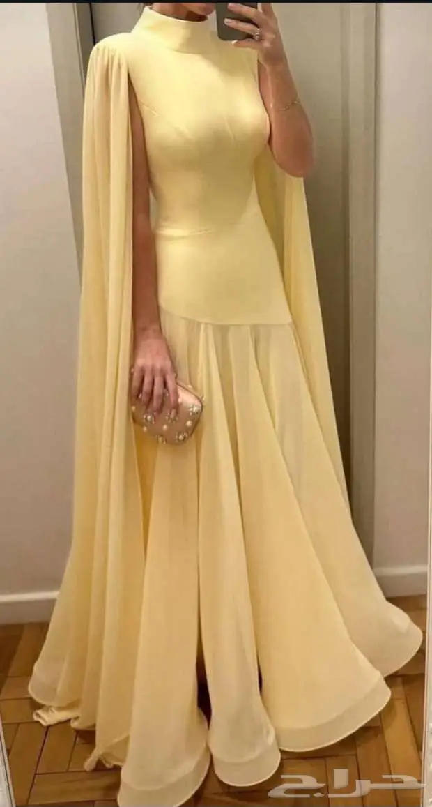 إعلان عن تقبيل مشغل نسائي مميز 5