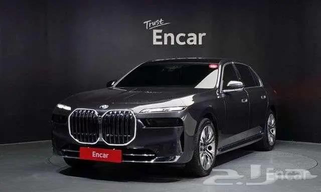 بي ام 740 شاشة خلفية بسعر 346 الف واصله لباب البيت 0