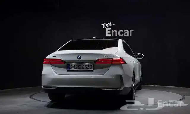 بي إم دبليو 530i xDrive (G60) 2024 - وارد كوريا 5
