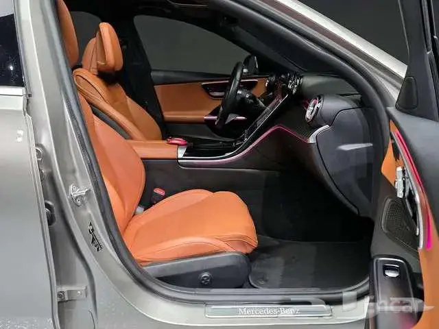 مرسيدس C300 2023 6