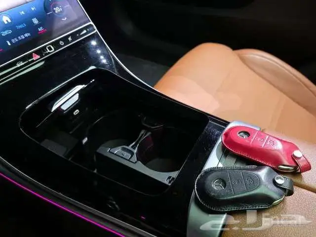 مرسيدس C300 2023 14