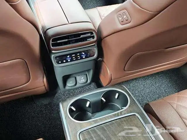 جينيس GV80 2024 15