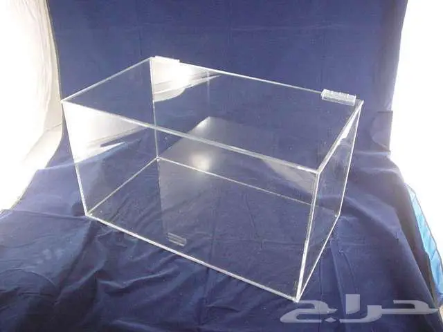 تصميم تفصيل علب صناديق استاندات صواني للكميات 13